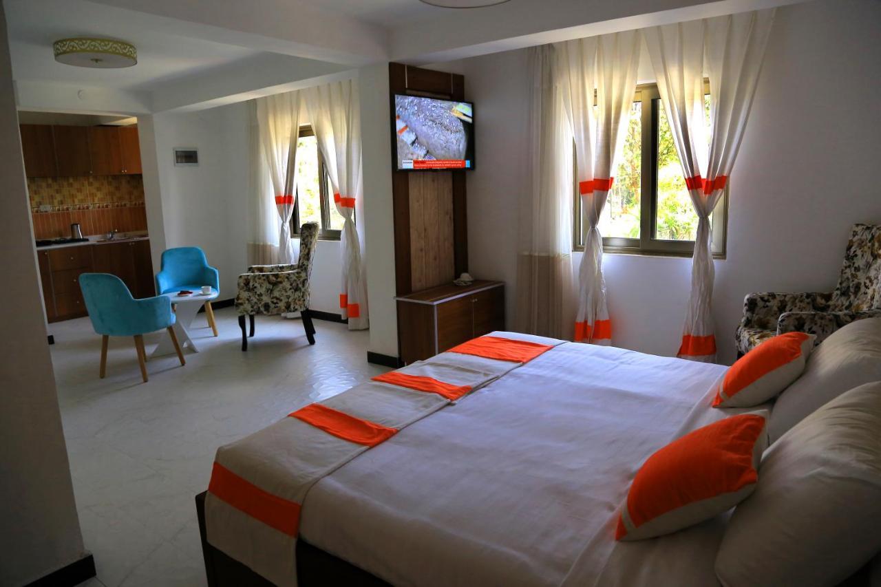 Abat Guest House Адис Абеба Екстериор снимка