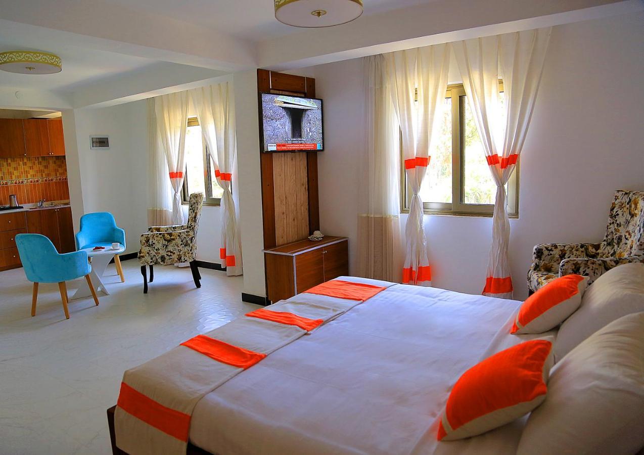 Abat Guest House Адис Абеба Екстериор снимка