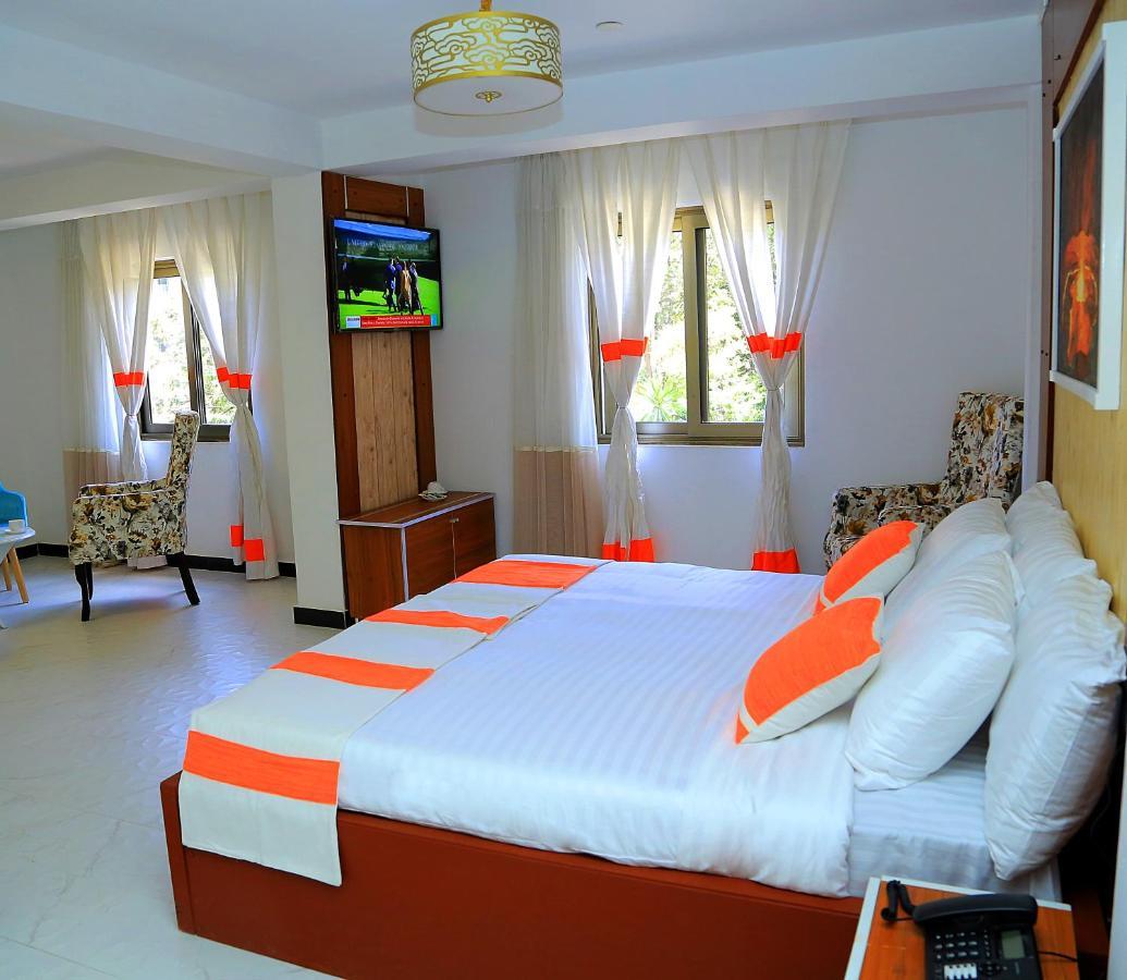 Abat Guest House Адис Абеба Екстериор снимка