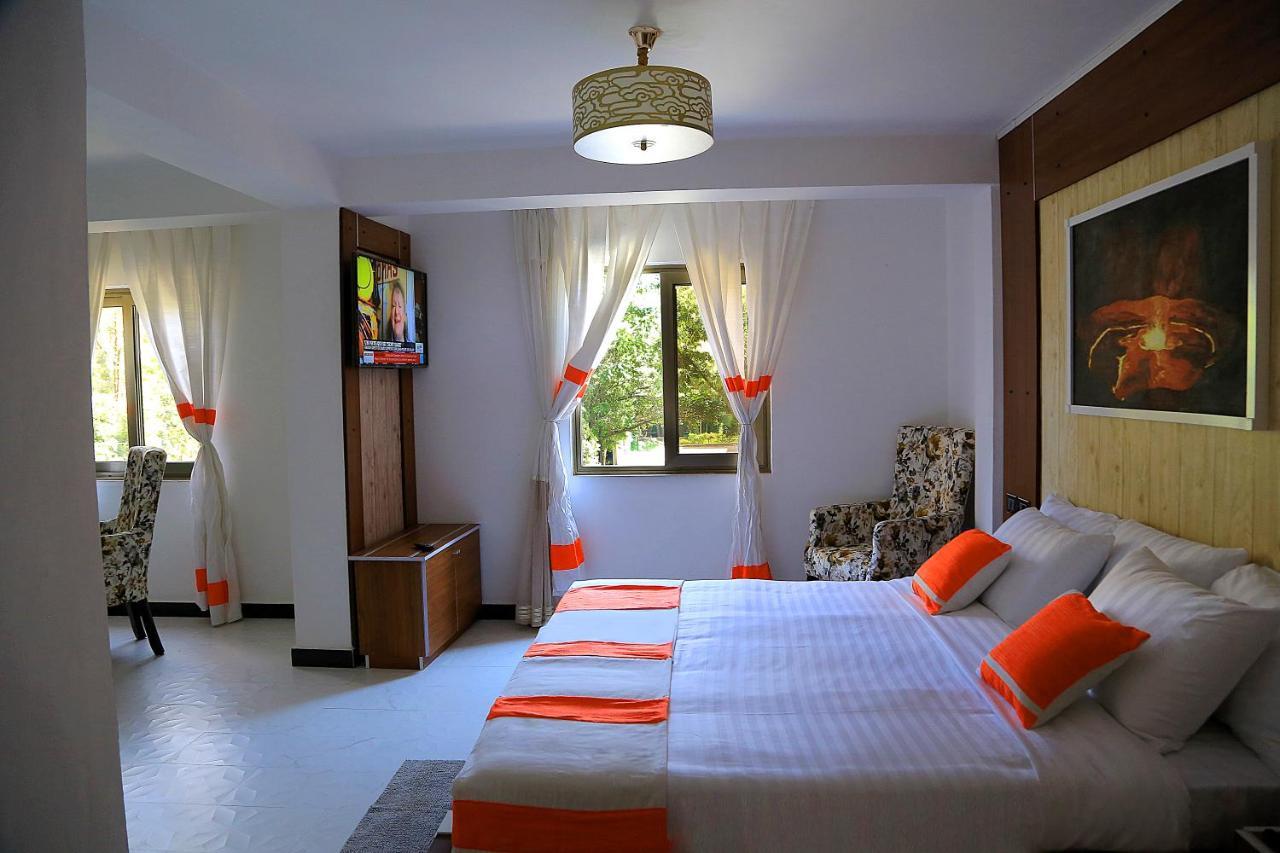 Abat Guest House Адис Абеба Екстериор снимка